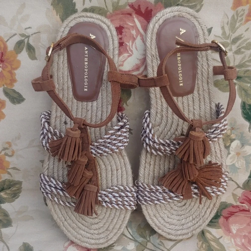 Anthropologie Brown Suede and Jute Rope Women's Sandals with Tassels size 8